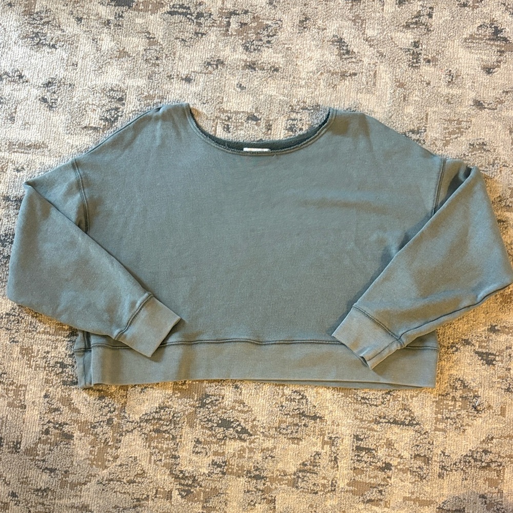 3 for $15 aerie distressed sage green sweatshirt XXS